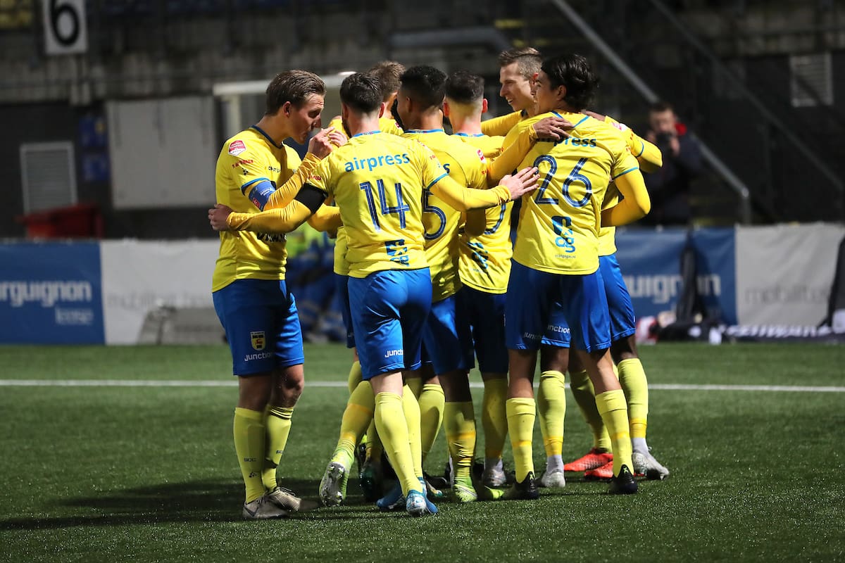 SC Cambuur maakt het zichzelf moeilijk, maar wint wel - SC ...