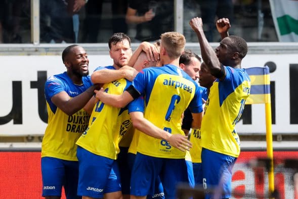 SC Cambuur krijgt te weinig bij rentree in Eredivisie - SC ...