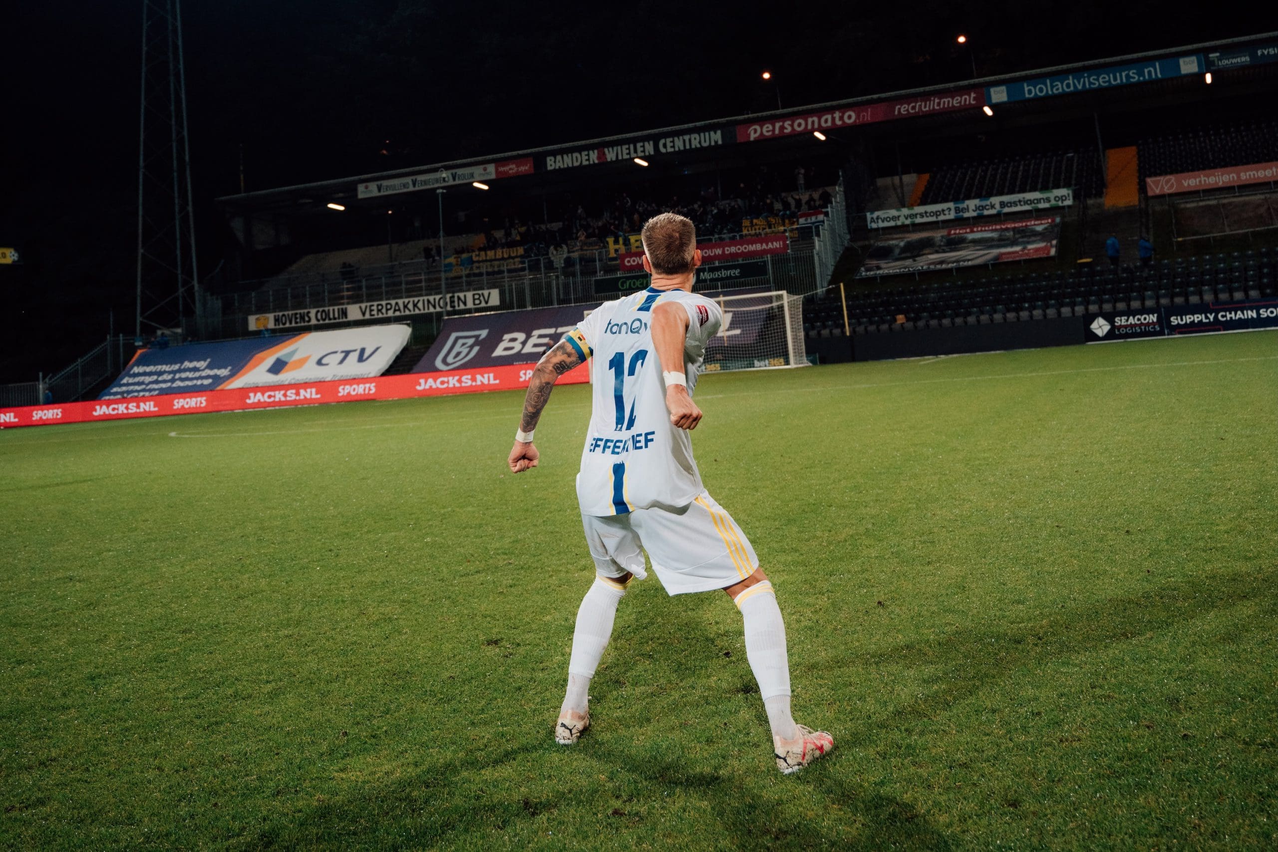 Kaartverkoop uitwedstrijd tegen VVV-Venlo begint dinsdag om 10.00 uur