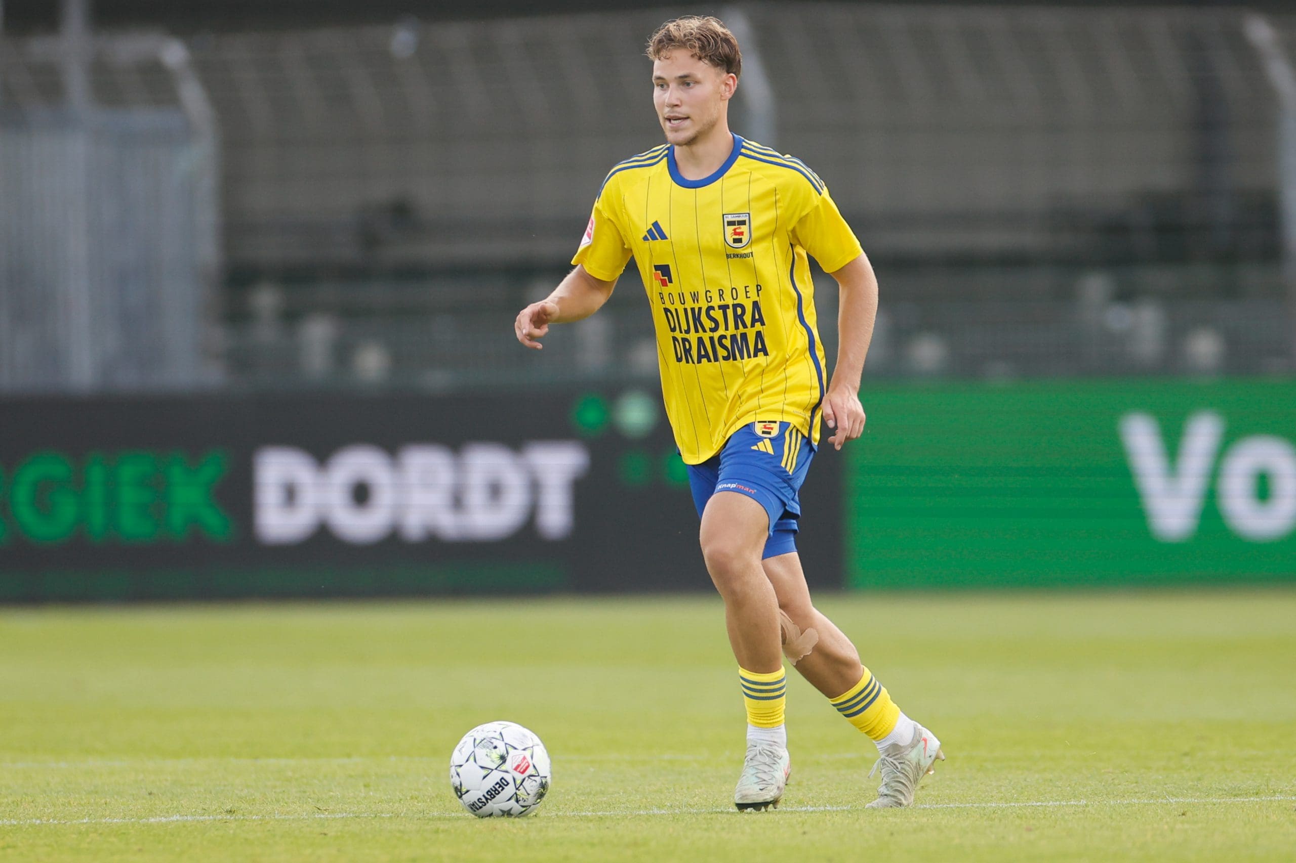 Jorn Berkhout geschorst voor wedstrijd tegen TOP Oss