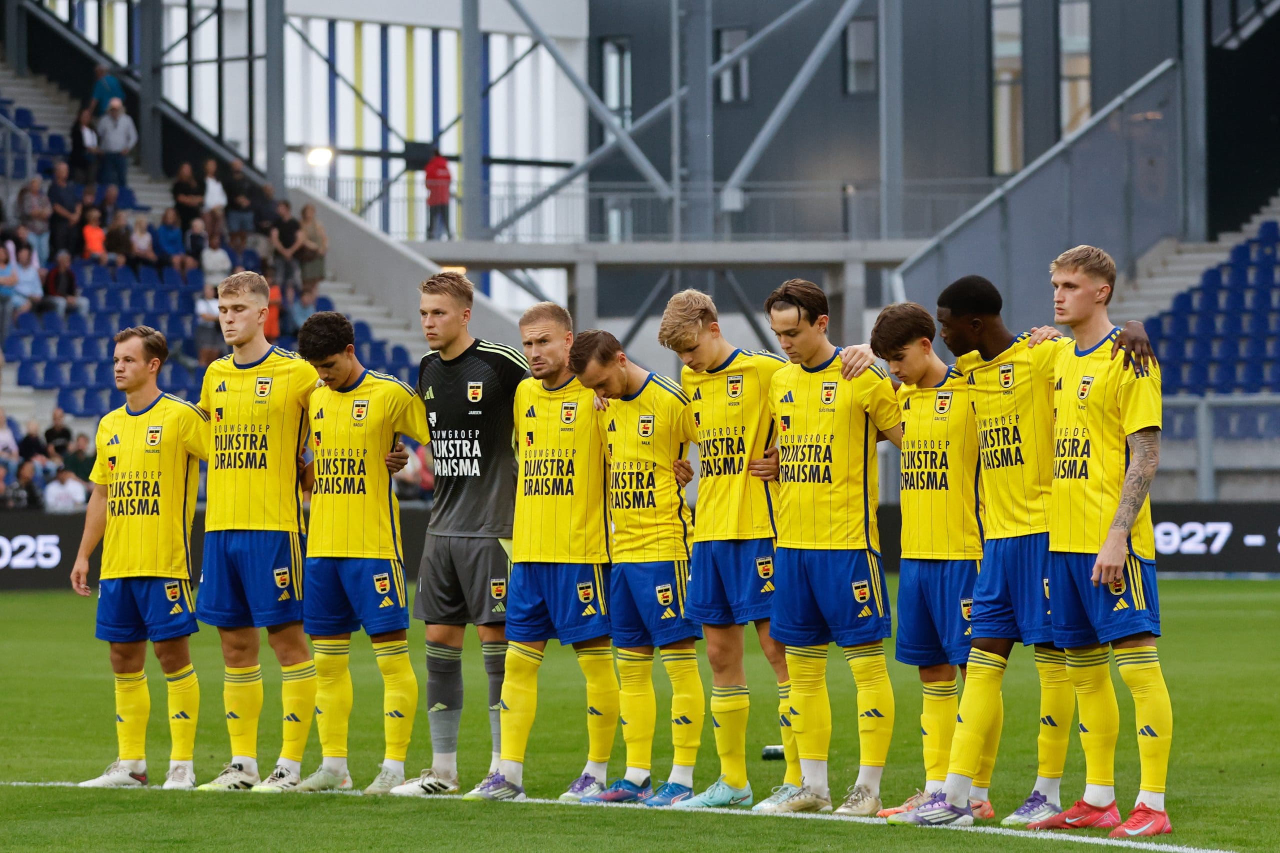 Speciale In Memoriam-wedstrijd eind december in het Kooi Stadion