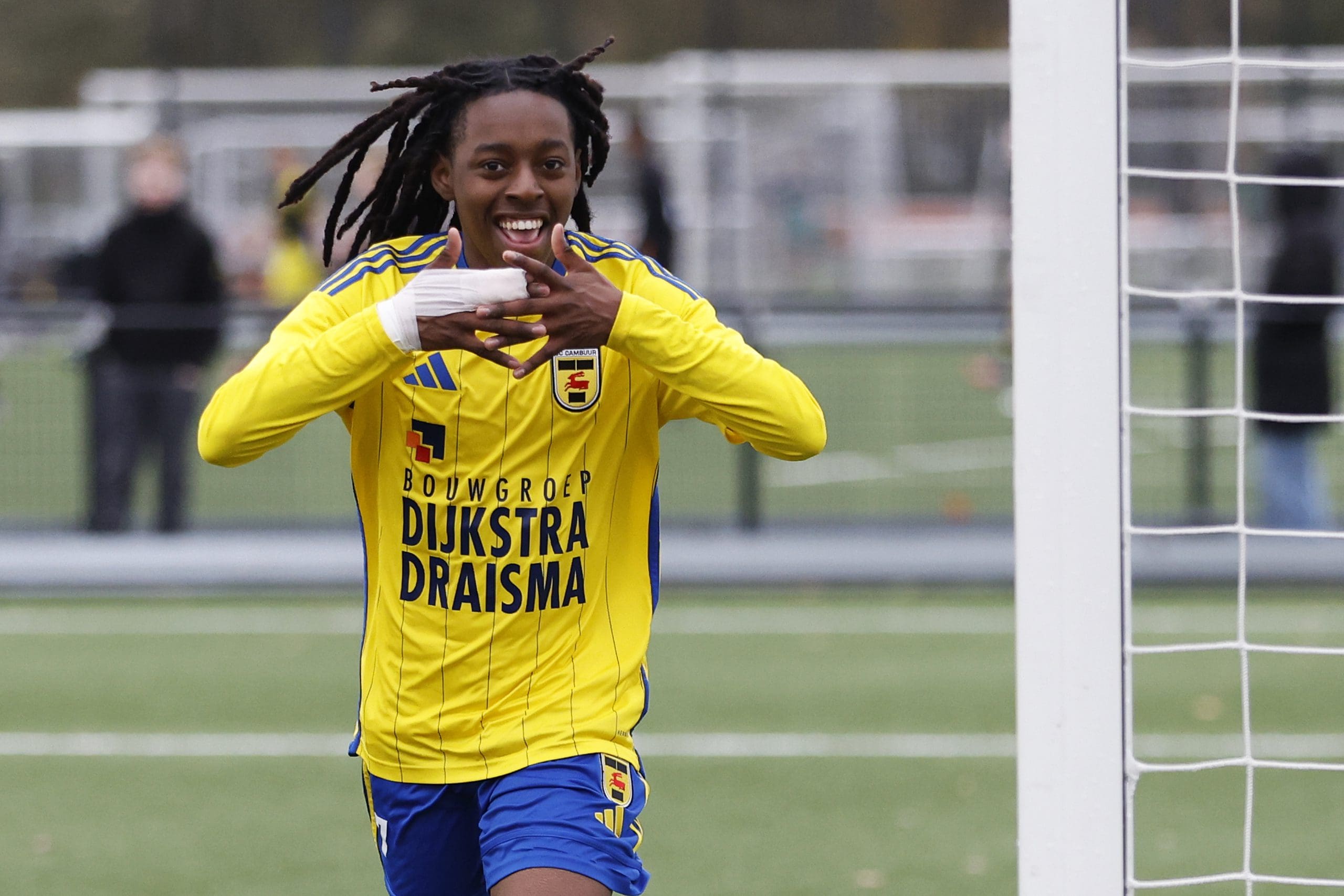 Overzicht jeugdopleiding: O15 en O17 schrijven drie punten bij