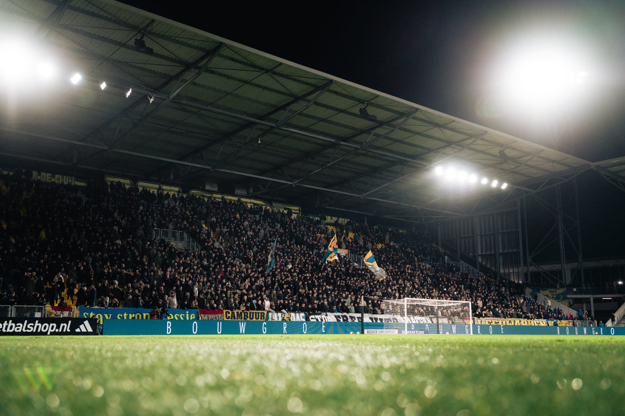 Noord-tribune uitverkocht voor kraker tegen Almere City FC